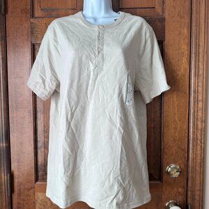 NWT Goodfellow & Co Light Beige Henley Style Short Sleeve Tee Medium